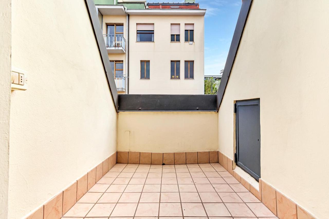 Appartamento Amicis - Affitti Brevi Italia Milan Bagian luar foto
